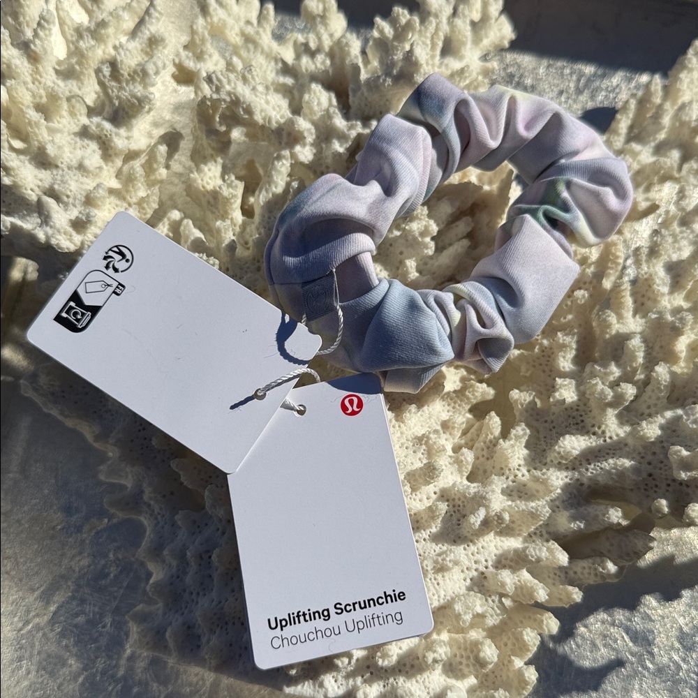 Lululemon Uplifting Scrunchie Nouveau Tie Dye Watercolour NWT Hair Tie